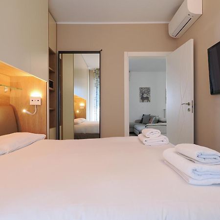 Mila Apartments Venosa Милан Экстерьер фото