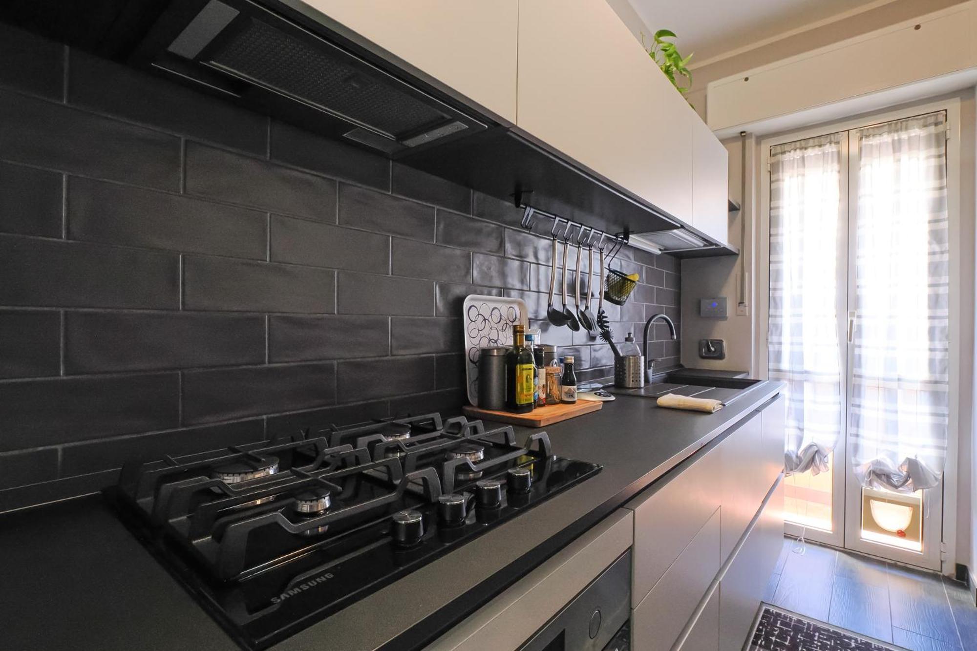 Mila Apartments Venosa Милан Экстерьер фото